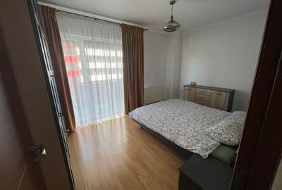 Apartament cu 3 camere decomandat în Bună Ziua - 1
