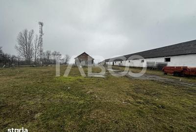 Teren de 8380 mp, în Central