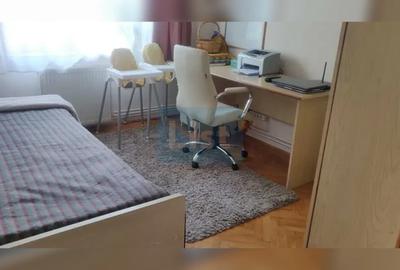 Apartament cu 4 camere decomandat, mobilat în Între Lacuri - 3