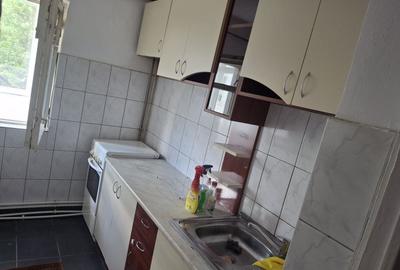 Apartament cu 2 camere decomandat în Nicolina - 6