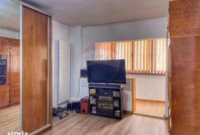 Apartament cu 2 camere decomandat, mobilat în Polonă - 4