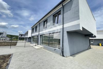 Duplex cu 4 camere cu Teren 264 Mp în Rășinari - 2