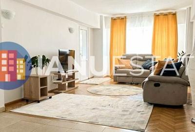 Apartament cu 4 camere decomandat în Romană