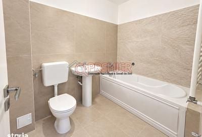 Apartament cu 3 camere decomandat în Berceni