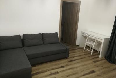 Apartament cu 2 camere semidecomandat în Berceni