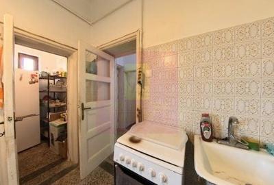 Apartament cu 3 camere în Cotroceni