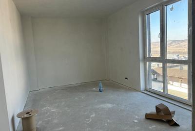 Apartament cu 2 camere semidecomandat în Florești - 6