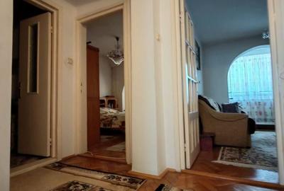 Apartament cu 3 camere decomandat în Dacia - 5