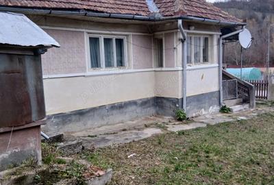 Casă cu 2 camere în Solomon - 1