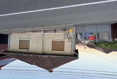 Casă cu 3 camere cu Teren 880 Mp în Central