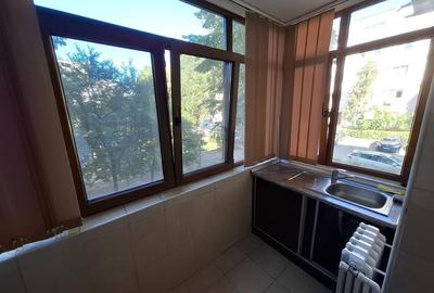 Apartament cu 3 camere decomandat în Tomis Nord - 8