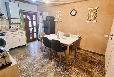 Apartament cu 2 camere decomandat, mobilat în Centrul Istoric - 6