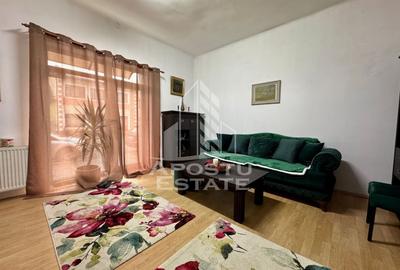 Duplex cu 7 camere cu Canalizare în Lipovei - 1