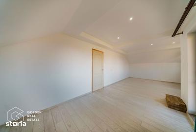 Casă cu 4 camere cu Teren 300 Mp în Bujac - 3