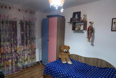 Apartament cu 3 camere decomandat în Central - 3