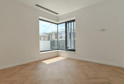 Casă cu 5 camere cu Teren 500 Mp în Tunari
