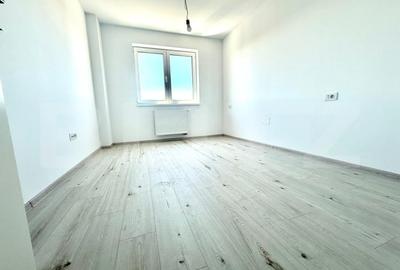 Apartament cu 2 camere decomandat în Tractorul - 9