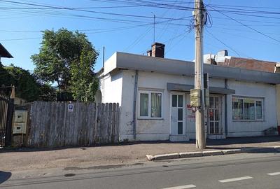 Casă cu Teren 329 Mp în Central