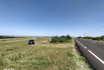Teren de 14500 mp, în Cara