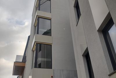 Apartament cu 3 camere decomandat în P-ța Muncii - 3