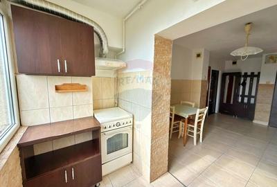 Apartament cu 3 camere decomandat, mobilat în Miorița - 6