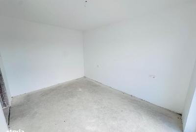 Casă cu 4 camere în Urseni