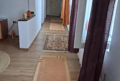 Casă cu Teren 850 Mp în Popești