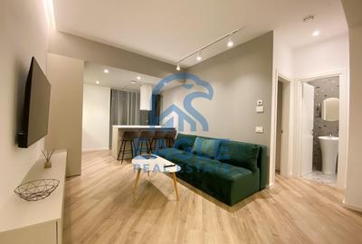 Apartament cu 2 camere nedecomandat, mobilat în Tomis Plus
