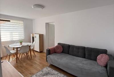 Apartament cu 2 camere semidecomandat, mobilat în Micro 14