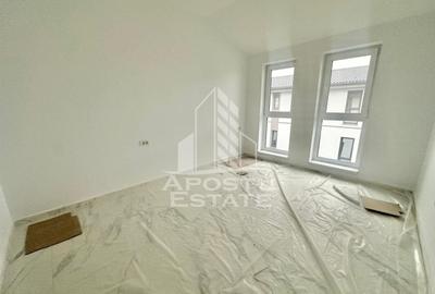 Apartament cu 3 camere semidecomandat în Braytim