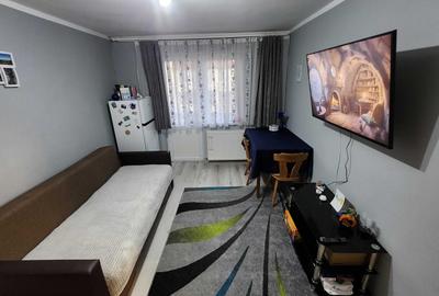 Apartament cu 2 camere semidecomandat în Exterior Vest
