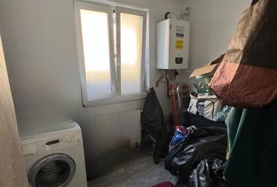 Casă cu 7 camere cu Teren 670 Mp în Recea - 2