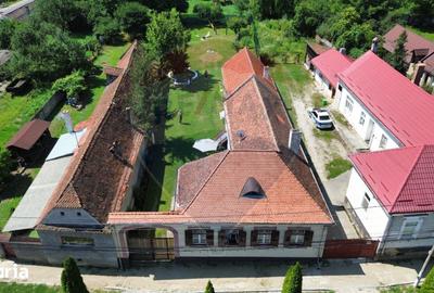 Casă cu 3 camere cu Teren 1123 Mp în Centrul Istoric