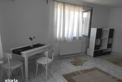 Casă cu 3 camere cu Teren 120 Mp în Moldovenești