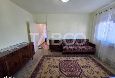 Apartament cu 2 camere nedecomandat în Mihai Viteazul