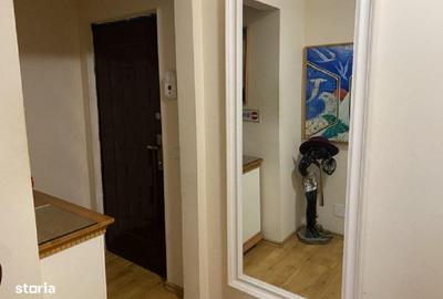 Apartament cu 2 camere semidecomandat în Central - 1