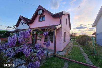 Casă cu 3 camere cu Teren 350 Mp în Central - 1
