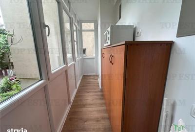Garsonieră decomandată în Băneasa
