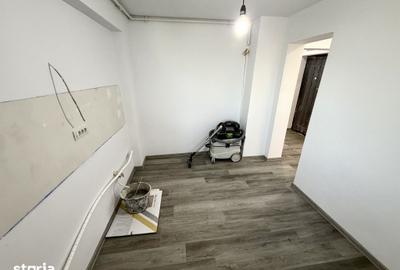 Apartament cu 2 camere decomandat în Energiei