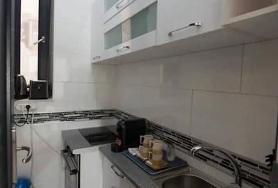 Garsonieră decomandată, mobilată în Central - 4