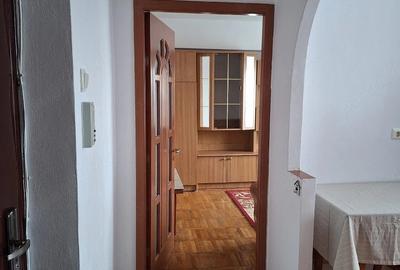 Garsonieră decomandată în Central - 4