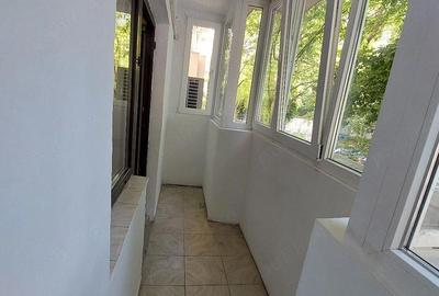Apartament cu 2 camere decomandat în Vitan - 2