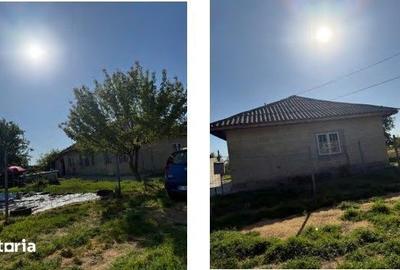Casă cu 3 camere cu Teren 2054 Mp în Săveni