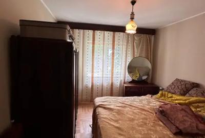 Apartament cu 4 camere decomandat în Poarta 6 - 1
