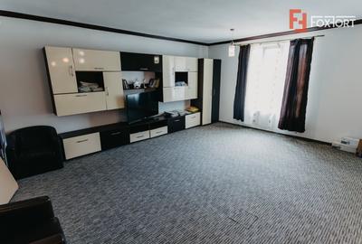 Casă individuală cu 8 camere cu Teren 4424 Mp în Jebel - 10