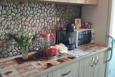 Apartament cu 3 camere semidecomandat în Central - 6