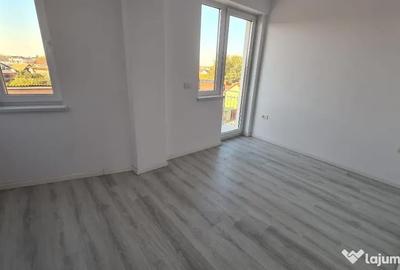 Apartament cu 4 camere decomandat în Micălaca - 16