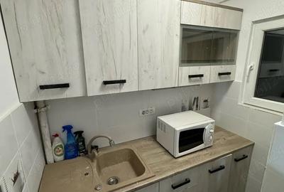 Garsonieră semidecomandată în Central - 1