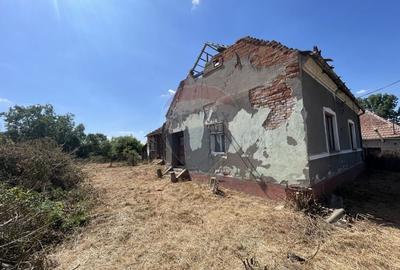 Teren Construcții intravilan de 1993 mp, în Voiteg - 3