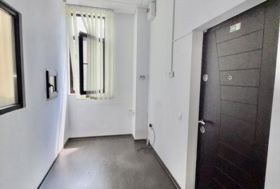 Spațiu comercial, de 144 mp, în Central - 1